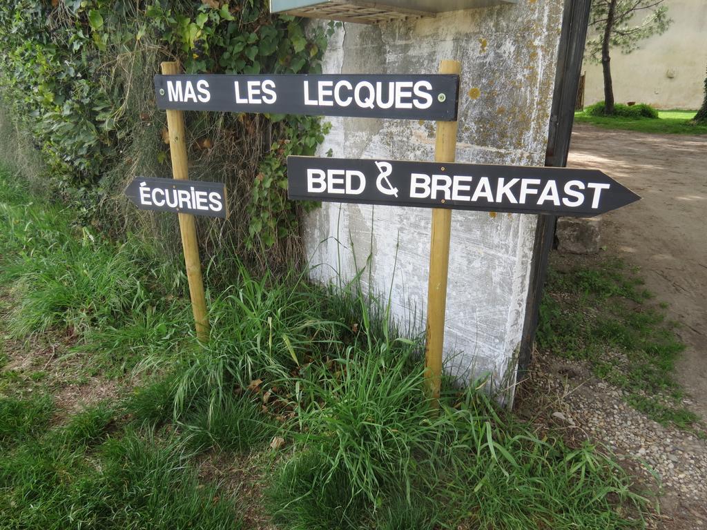 B&B Mas Les Lecques Beaucaire  Exterior foto