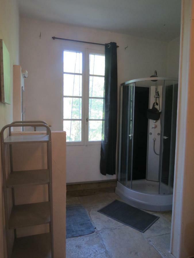 B&B Mas Les Lecques Beaucaire  Exterior foto