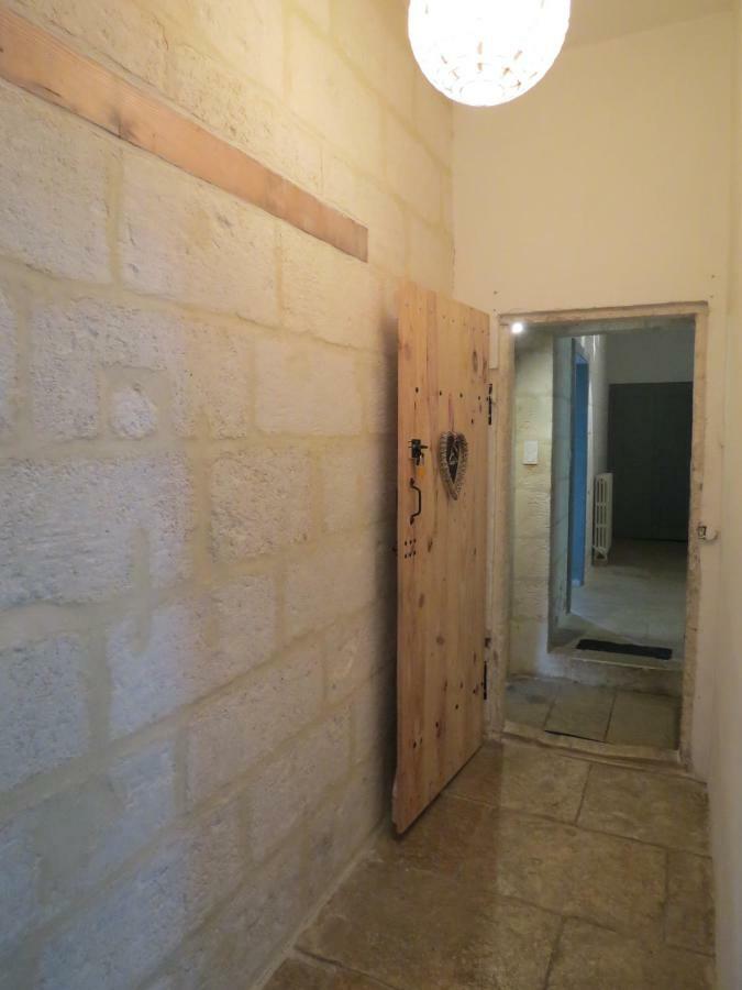 B&B Mas Les Lecques Beaucaire  Exterior foto